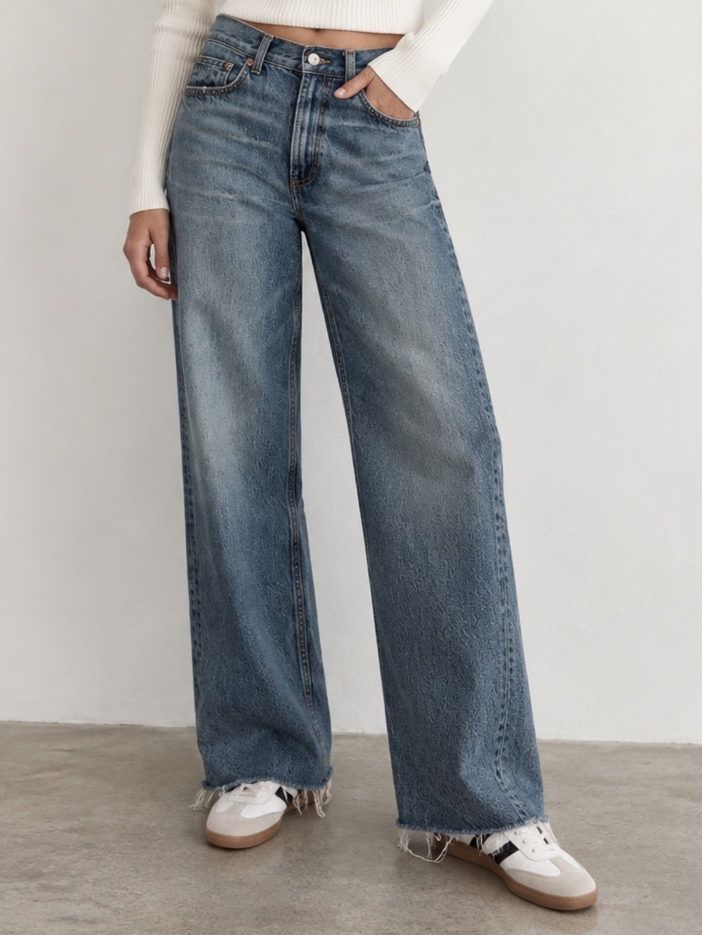 Zara Womens Size 6 Wide Leg Jeans High Rise Raw Hem Blue Denim Y2K Fall Basic
